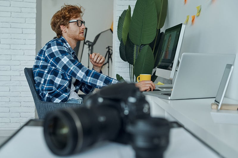 Independent Contractors image 1